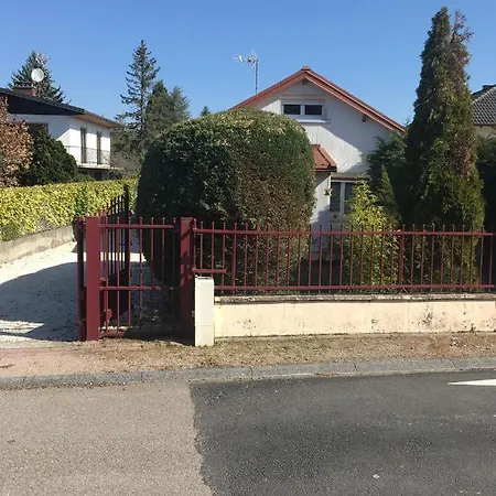 Maison Atypique Avec Un Grand Terrain !Animaux Bienvenus !Wifi Netflix Ecran Plat 4K Les Forges  Extérieur photo